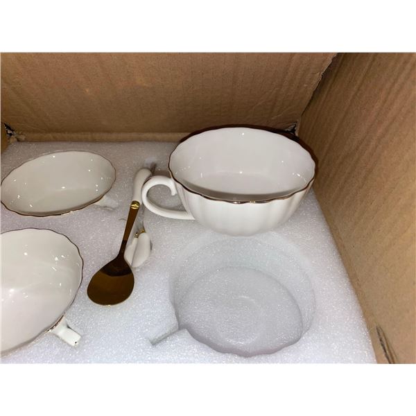 Lot of 6 White Tea Cups, 6 Saucers and 6 Spoons NEW