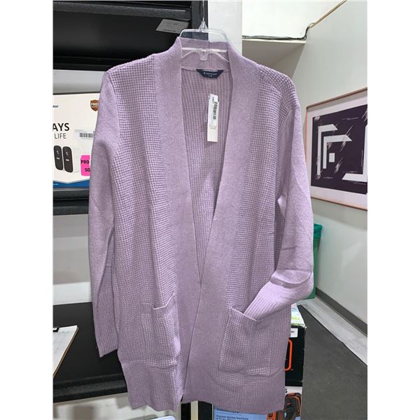 Denver Hayes Ladies Size Large Sweater Lavander