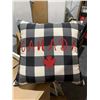 Image 2 : Lot of 4 Accent Pillows 18"x18" Canada