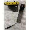 Image 2 : Lot of (2) Misc. Banner Sensors #SLM50N6Q / #Q12RN6RQ3