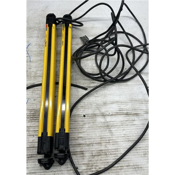 Set of Keyence #GL-R20H Light Curtains Transmitter & Receiver
