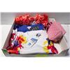 Image 1 : LOT OF NEW WOMEN?S CLOTHES/COSMETIC BAG/