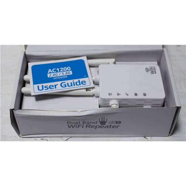 NEW DUAL BAND WIFI REPEATER