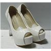 Image 1 : NEW GRAPE MYRTTE WHITE OPEN TOED BRIDAL SHOES -