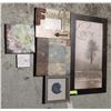 Image 1 : PICTURE FRAME 27-1/2" X 15-1/2" WITH 5 SMALLER