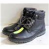 Image 1 : SIZE 9 NEW WORK BOOTS