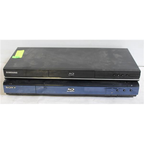 2 BLURAY PLAYERS - TESTED