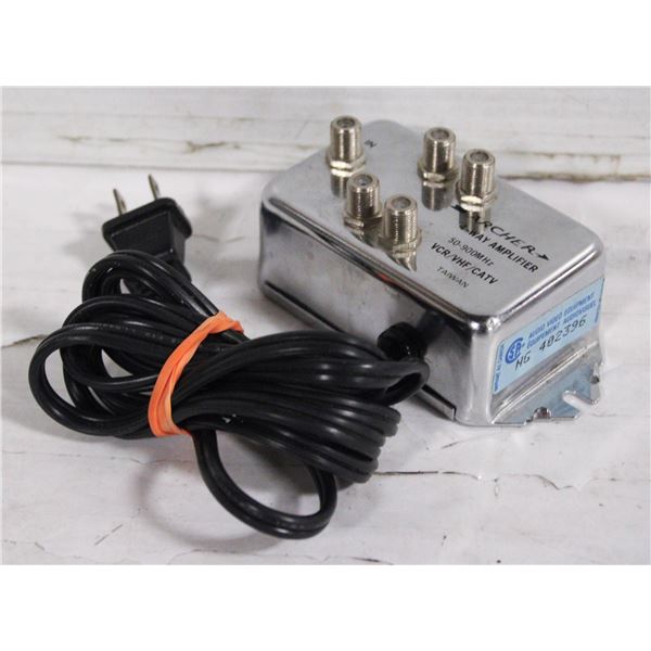 ARCHER 4 WAY AMPLIFIER 50-900MZ