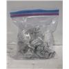 Image 1 : 90 DEGREE METAL BRACKETS & SCREWS 160 PIECES
