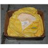 Image 1 : LOT OF 5 NEW DISPOSABLEÿ XL COVERALLS W/ HOOD