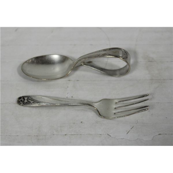 VINTAGE BABY SPOON & FORK FEEDING SET