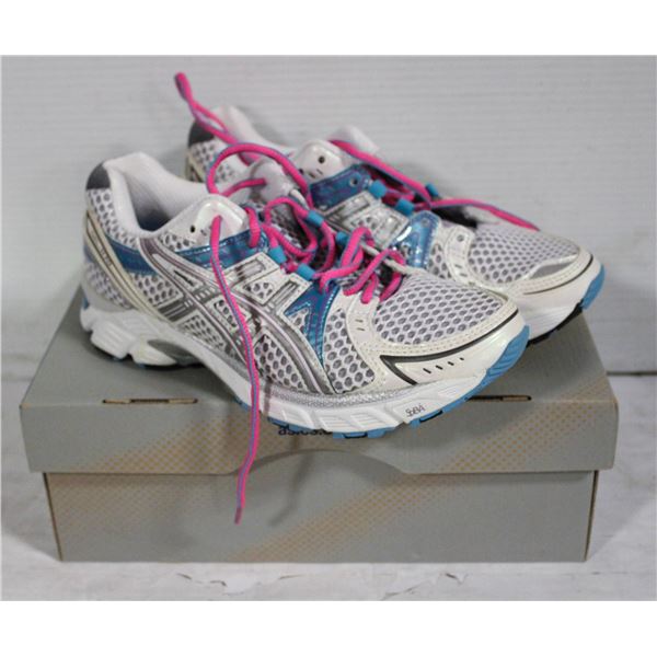 NEW ASICS RUNNING SHOES - SIZE 5 WOMEN