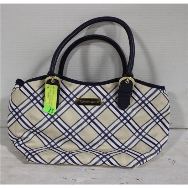 NEW TUPPERWARE LUNCH HANDBAG - PLAID