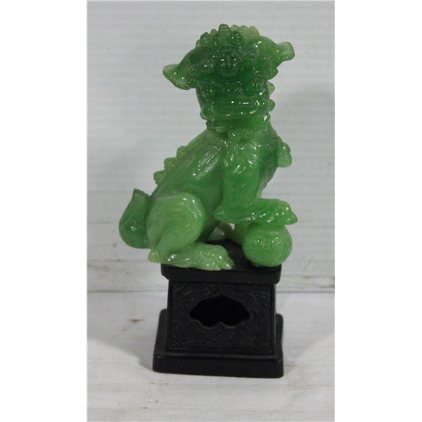 JADE FOO DOG STATUE