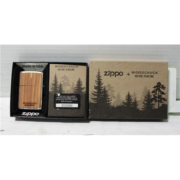 NEW ZIPPO WOODCHUCK LIGHTER - CEDAR WOOD GRAIN