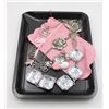 Image 1 : NEW BLACK TRAY WITH 4 NEW JEWELRY PIECES - RETAIL