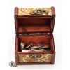 Image 1 : MINI BOX OF COINS