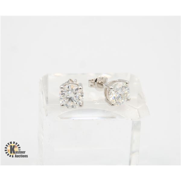 NEW IMOLOVE STUD EARRINGS