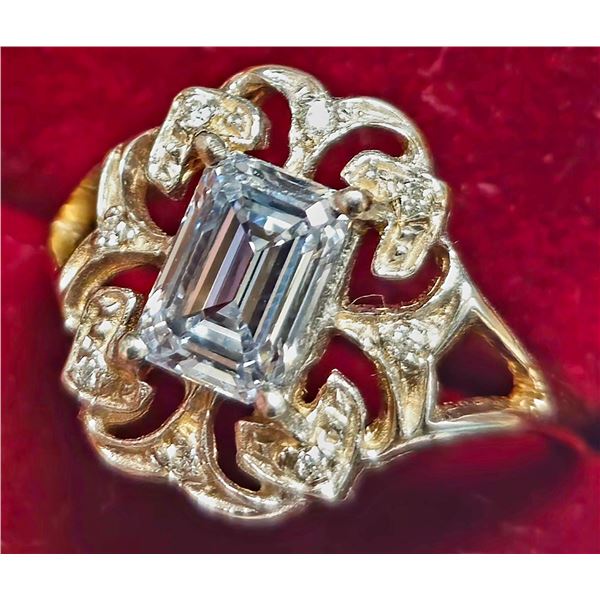BZ2021-42C 10K 2.8G LAB DIAMOND 1CT+ 0.08CT RING