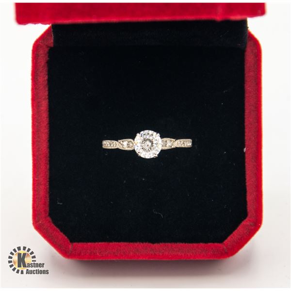 #692-14 KT WHITE GOLD WITH ROUND CUT