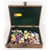Image 1 : 1960'S, 1970'S JEWELRY FULL BOX OF EARRINGS
