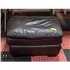 Image 1 : BROWN LEATHER PADDED OTTOMAN
