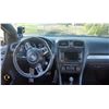 Image 10 : 2013 VOLKSWAGON GOLF GTI