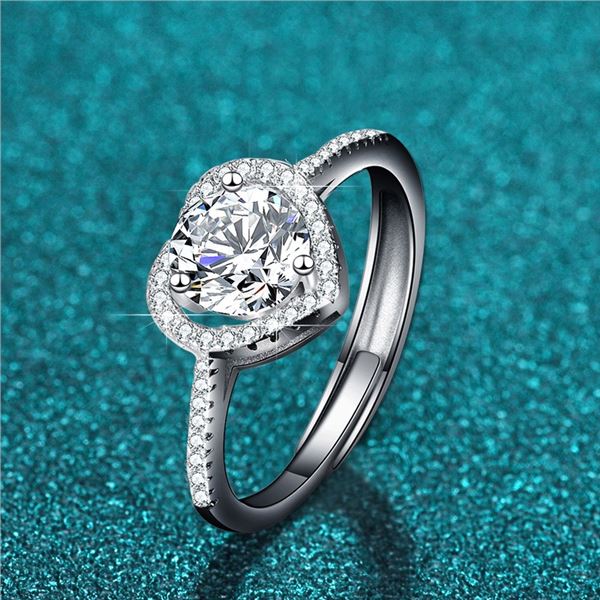 1 CT GRA CERTIFIED BRILLIANT CUT MOISSANITE 925S