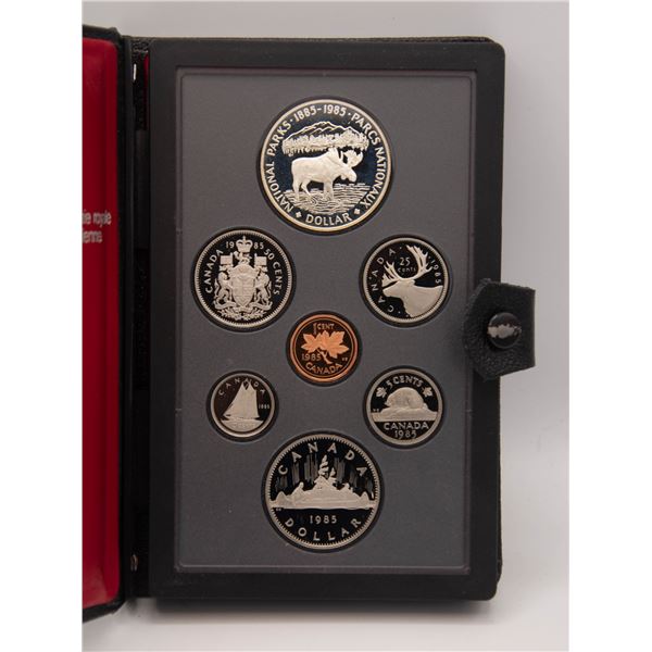 CANADA COIN SET (UNCIRCULATED) IN PRESENTATION