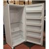 Image 2 : SCRATCH&DENT FRIGIDAIRE 20 CU. UPRIGHT FREEZER