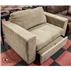 Image 1 : DOUBLE EXTRA-WIDE SINGLE UPHOLSTERED SOFA
