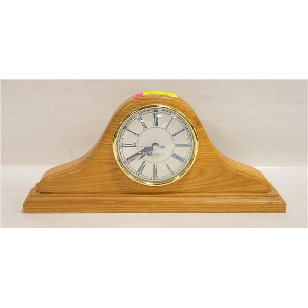 WOODEN MANTEL CLOCK HERITAGE MINT LTD. TIME PIECE