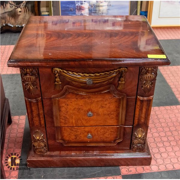NEW ACASIA HOME "MONA" ORNATE BEDSIDE TABLE