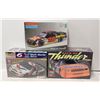 Image 1 : 3 COMPLETE UNBUILT MODEL KITS