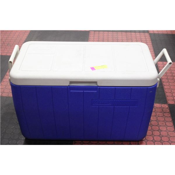COLEMAN BLUE AND WHITE 48 QT. - 76 CAN