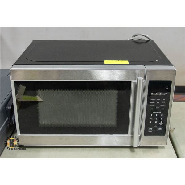 HAMILTON BEACH 700 WATT MICROWAVE