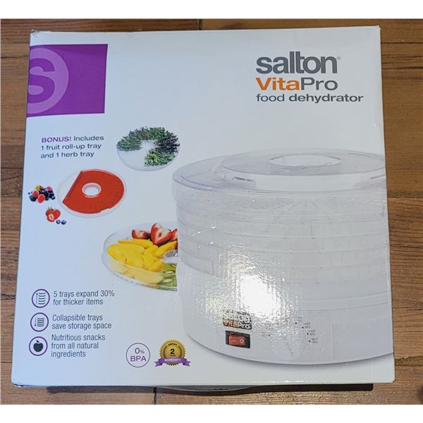 NEW IN ORIGINAL BOX, SALTON VITAPRO FOOD