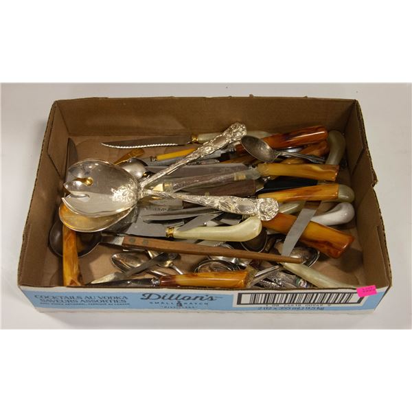 FLAT OF ESTATE SILVERWARE