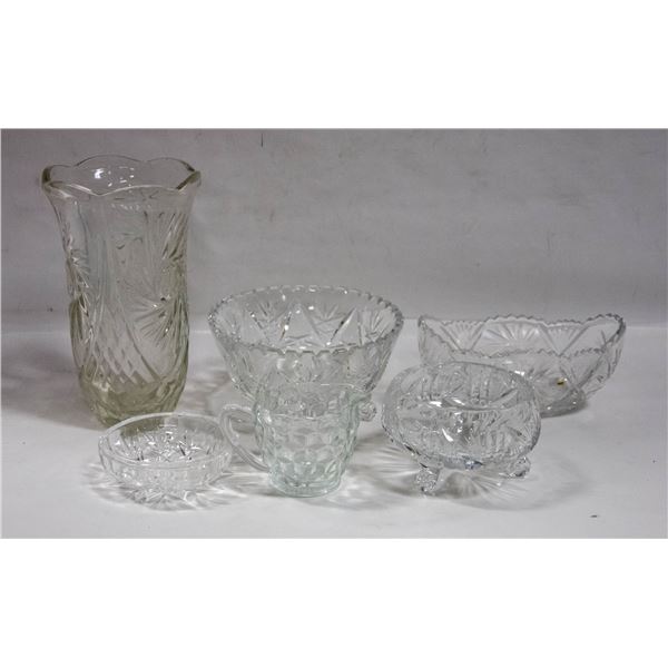 FLAT OF ASSORTED CRYSTAL