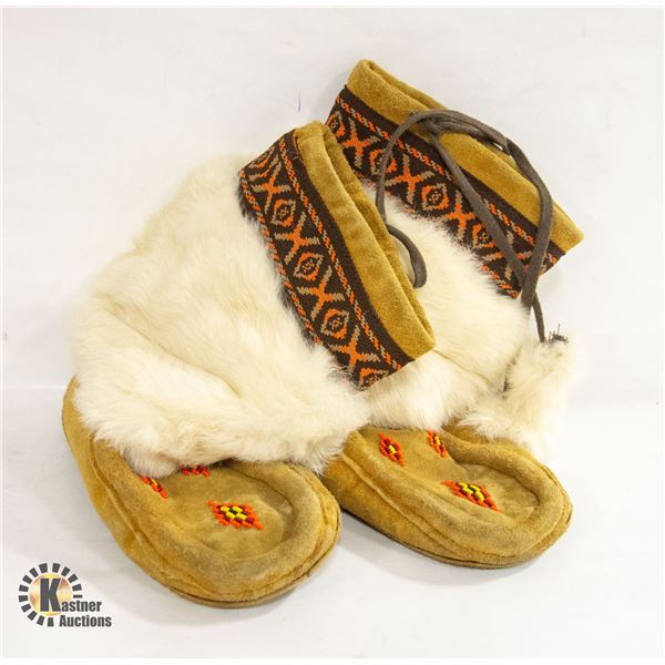 NATIVE AMERICAN BEADED MUKLUKS 10.5" SOLE