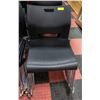 Image 1 : STACK OF 8 STACKING CHAIRS