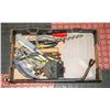 Image 1 : FLAT OF TOOLS USED