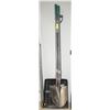 Image 1 : BUNDLE OF OUTDOOR YARD TOOLS INCL. TWO