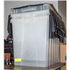 Image 1 : LOT OF 3 PUZZLE CLOSING STORAGE BINS