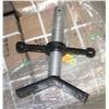 Image 1 : NEW PIPE STAND V-HEAD - HEAD ONLY