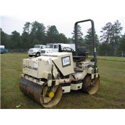 INGERSOLL-RAND DD-32 VIBRATORY ROLLER