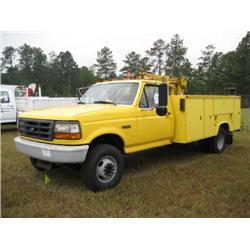 1997 FORD SUPER DUTY SERVICE TRUCK