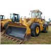 Image 1 : KAWASAKI 90Z RUBBER TIRED LOADER