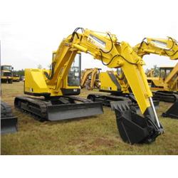 KOMATSU PC75UU HYDRAULIC EXCAVATOR
