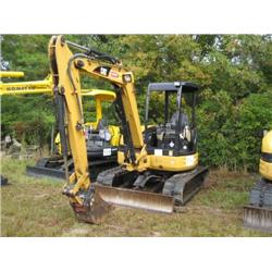 CAT 304CR HYDRAULIC EXCAVATOR